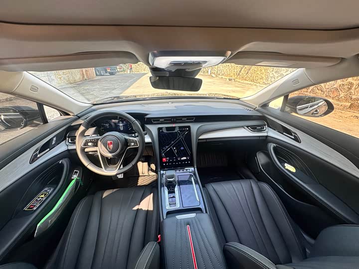 Фото 6 - Hongqi H5