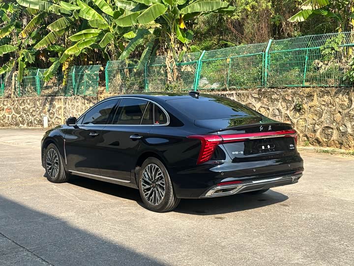 Фото 7 - Hongqi H5