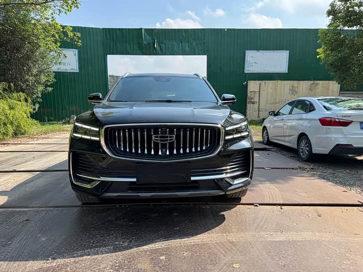 Фото 1 - Geely Monjaro