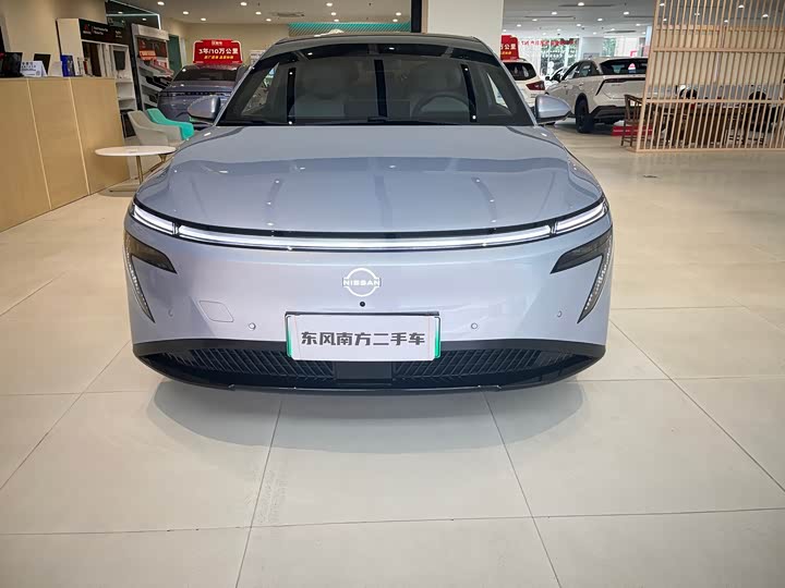 Фото 2 - Nissan N7