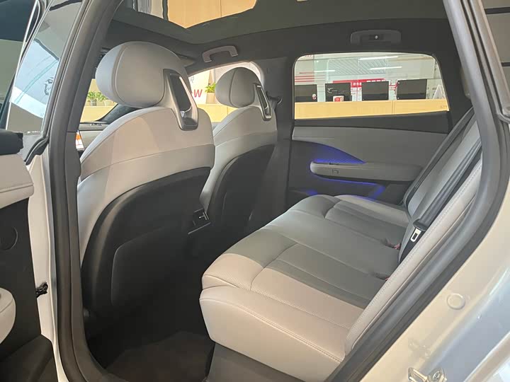 Фото 8 - Nissan N7