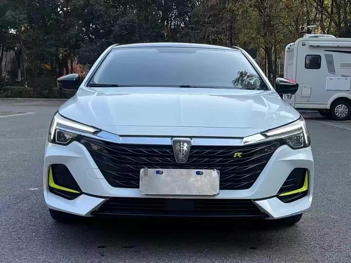 Фото 2 - Roewe i6 Max