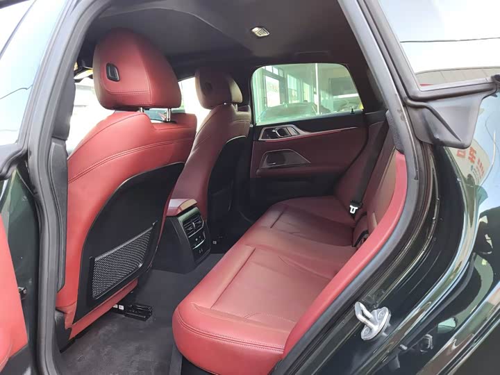 Zdjęcie 8 - BMW 4 Series