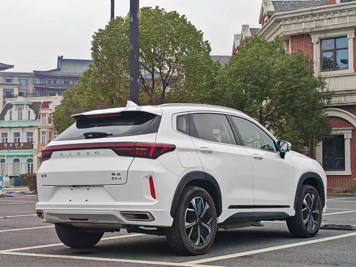 Photo 7 - Exeed LX C-DM Hybrid