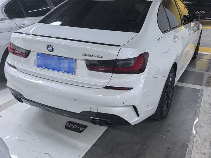 Фото 9 - BMW 3 Series