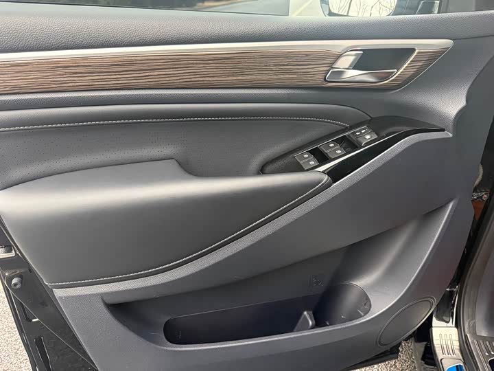 Фото 5 - GAC Trumpchi M8