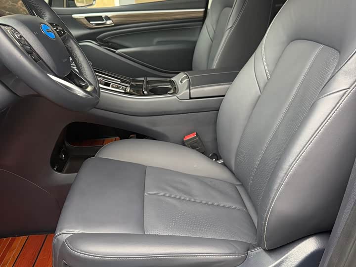 Фото 8 - GAC Trumpchi M8