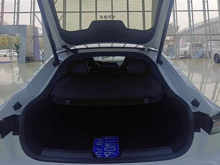 Photo 4 - Changan UNI-V