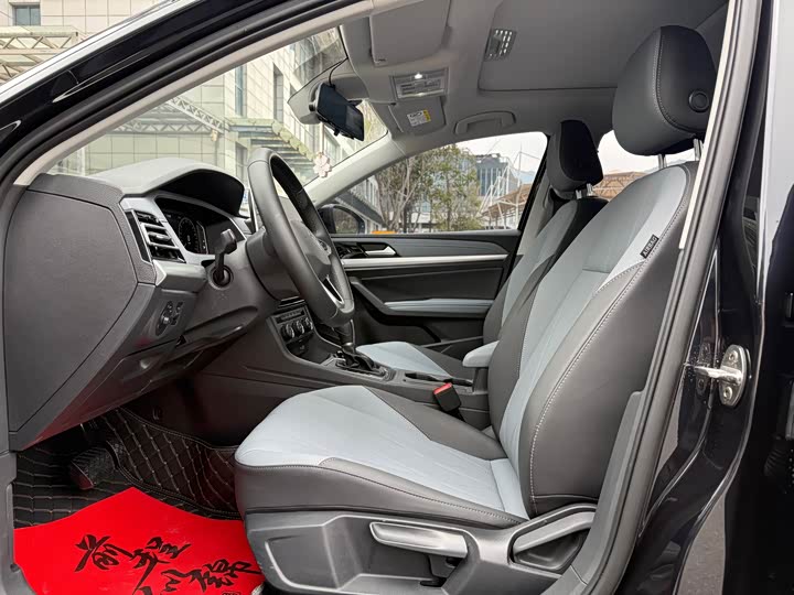 Photo 8 - Volkswagen Lavida