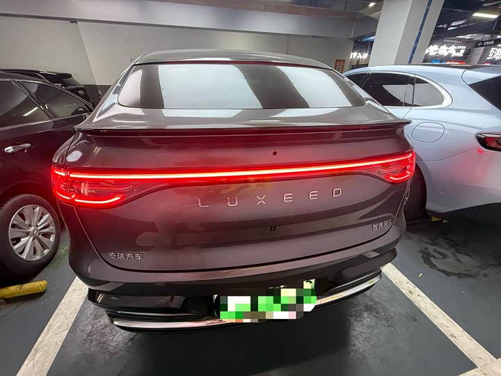 Фото 3 - Luxeed R7