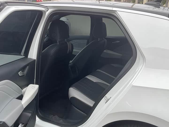 Фото 4 - Volkswagen ID.3