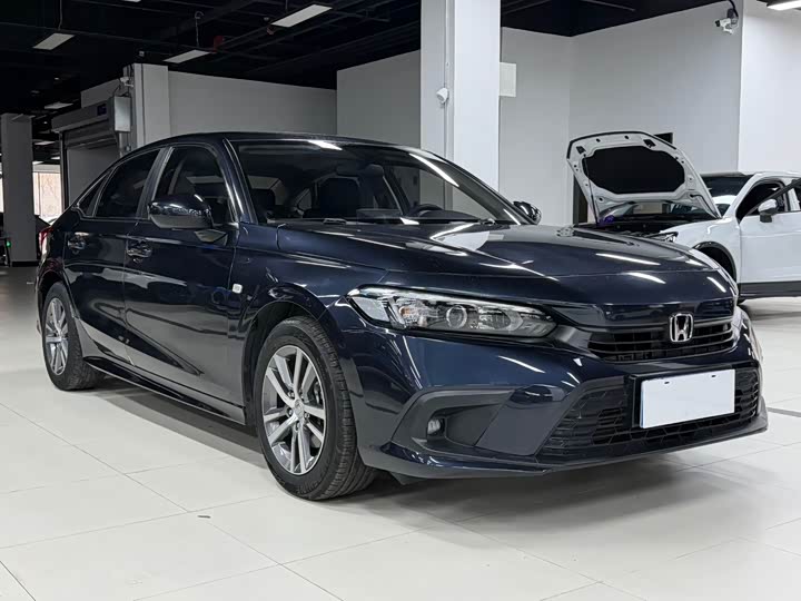 Фото 3 - Honda Civic