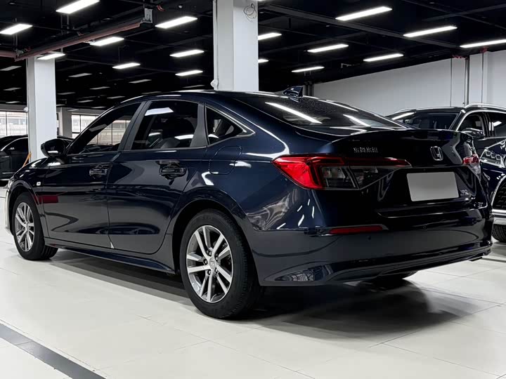 Фото 7 - Honda Civic