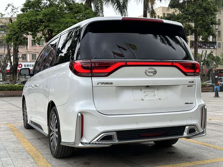 Фото 6 - GAC Trumpchi M8