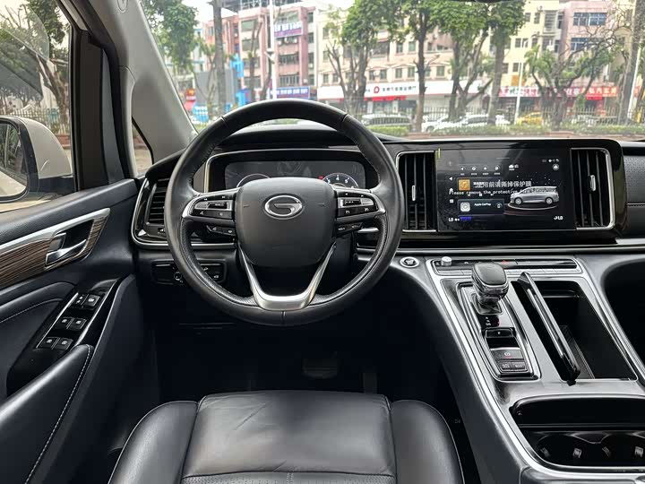 Фото 7 - GAC Trumpchi M8