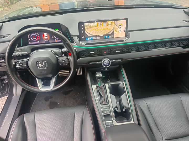 Photo 6 - Honda Accord