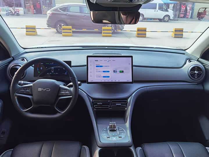 Фото 4 - BYD Sea Lion 05 DM-i Hybrid