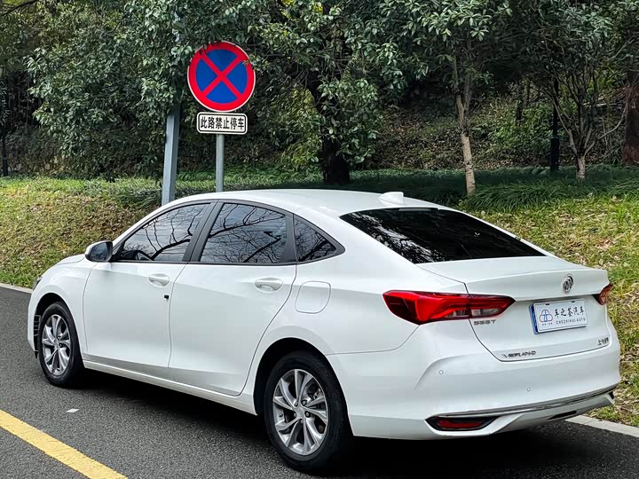 Фото 3 - Buick Verano