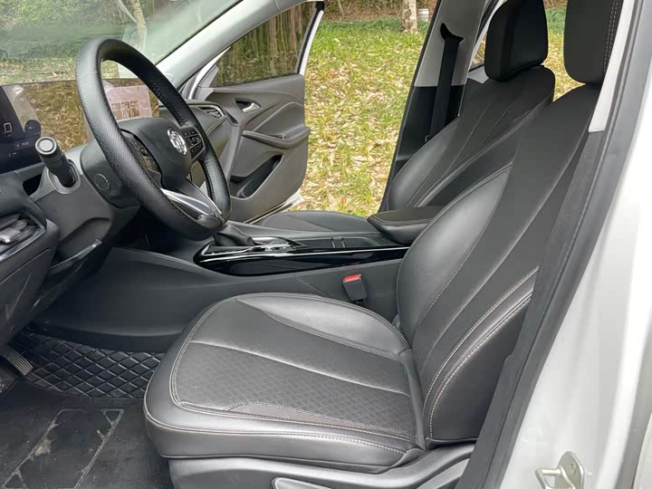 Фото 6 - Buick Verano