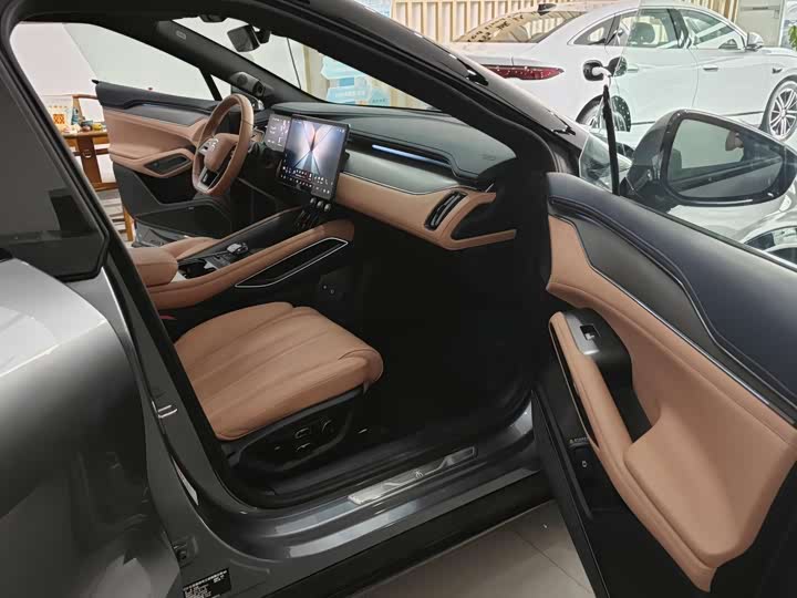 Фото 8 - BYD Song L