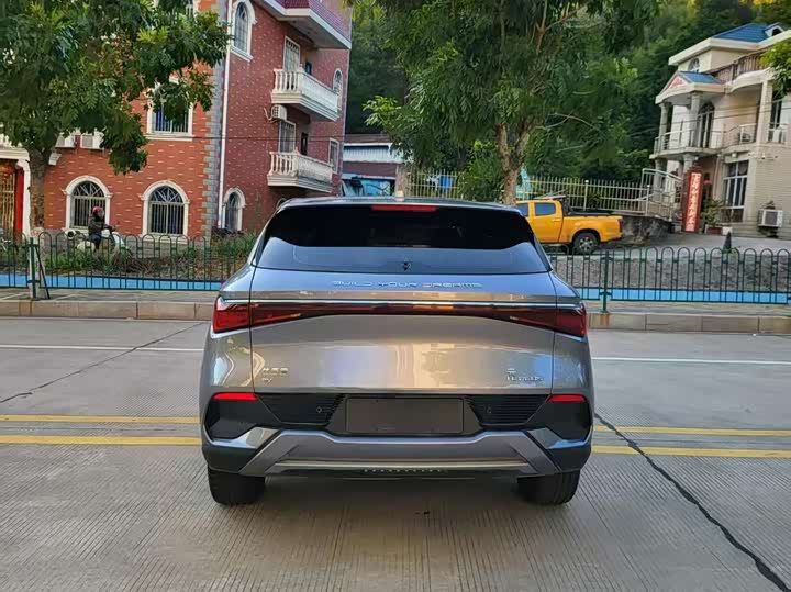 Photo 7 - BYD Yuan Plus