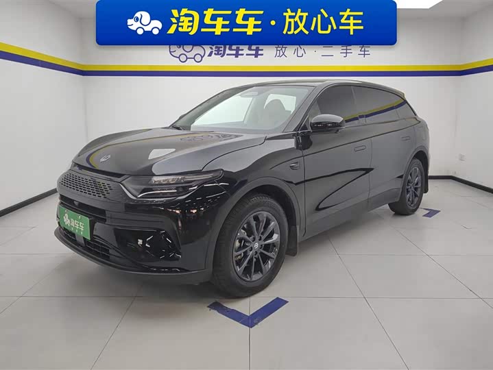 Фото 1 - Leapmotor C11