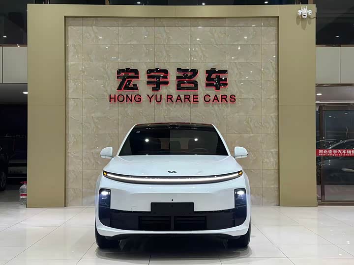 Photo 2 - LiXiang L6