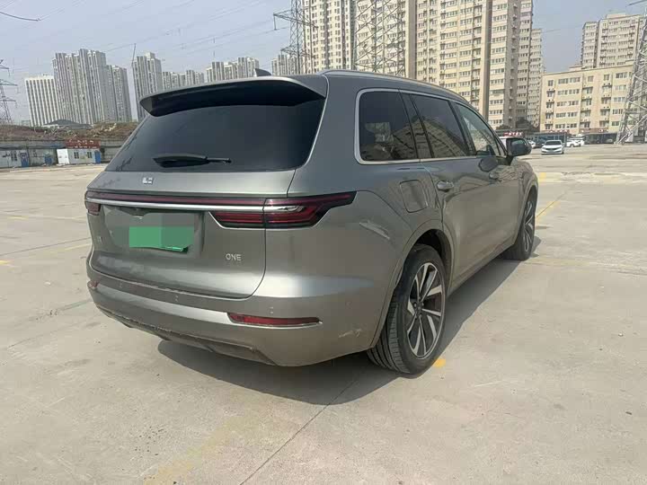 Фото 7 - LiXiang One