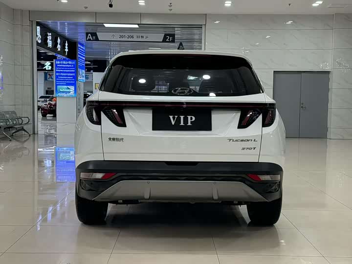 Фото 8 - Hyundai Tucson L