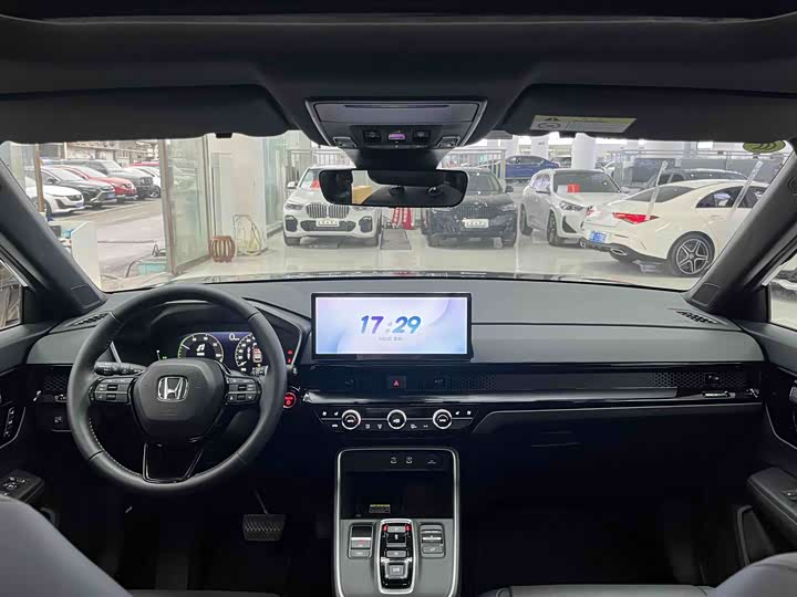 Фото 5 - Honda CR-V