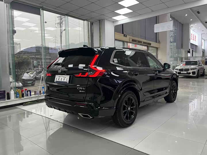 Фото 7 - Honda CR-V