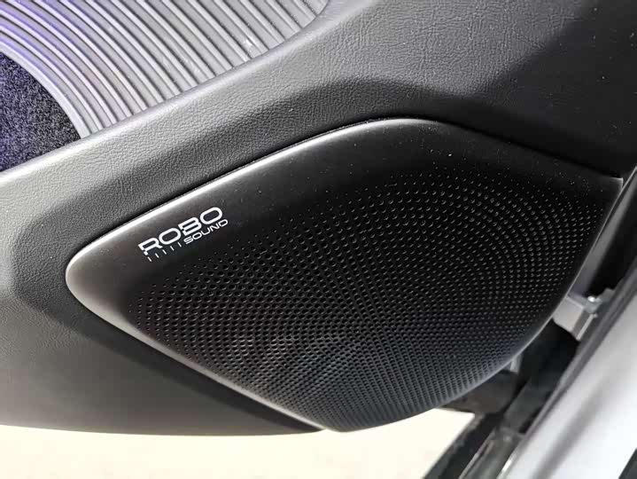 Фото 9 - Geely Jiyue 07