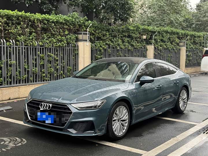 Фото 2 - Audi A7