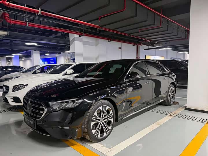 Фото 1 - Mercedes-Benz E-Class Hybrid