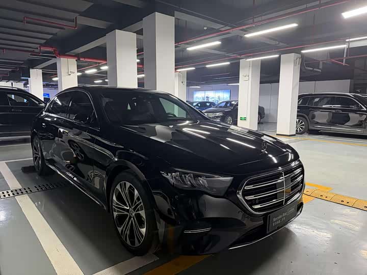 Фото 2 - Mercedes-Benz E-Class Hybrid