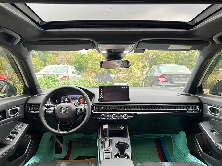 Фото 6 - Honda Civic