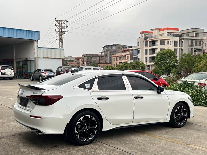 Фото 7 - Honda Civic