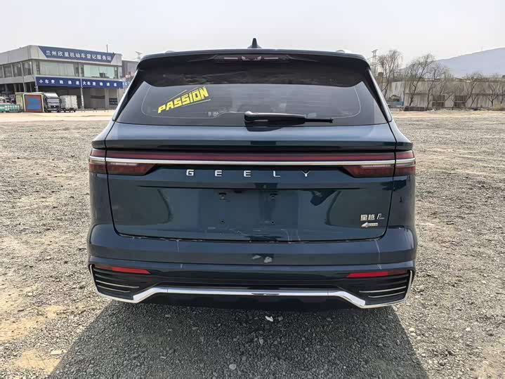 Фото 5 - Geely Monjaro