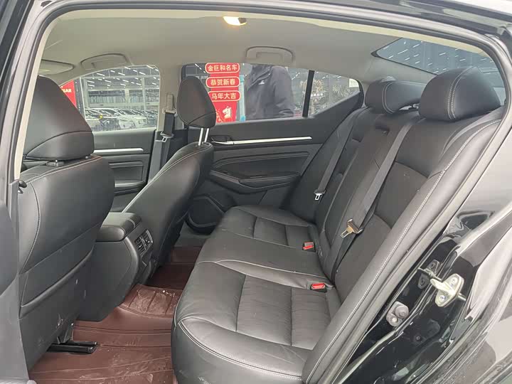 Фото 6 - Nissan Teana