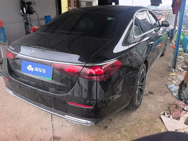 Фото 3 - Mercedes-Benz E-Class Hybrid