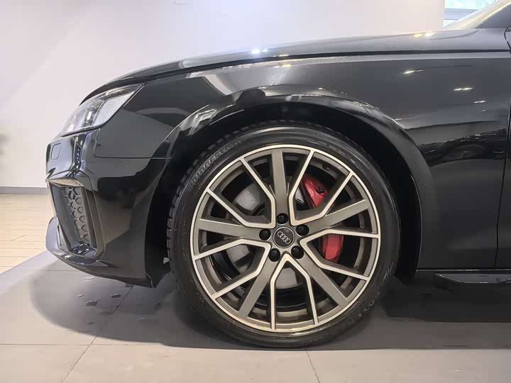 Фото 6 - Audi S4