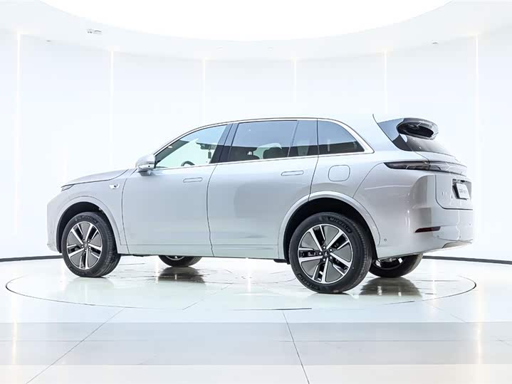 Фото 7 - LiXiang L7