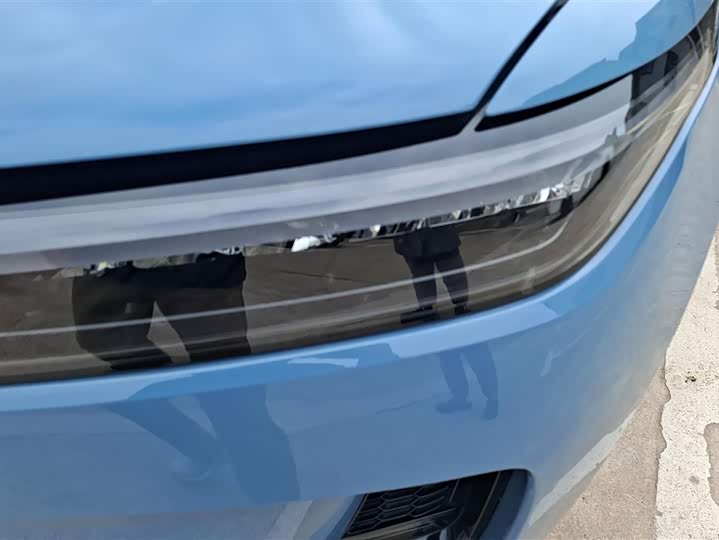 Фото 5 - LiXiang One