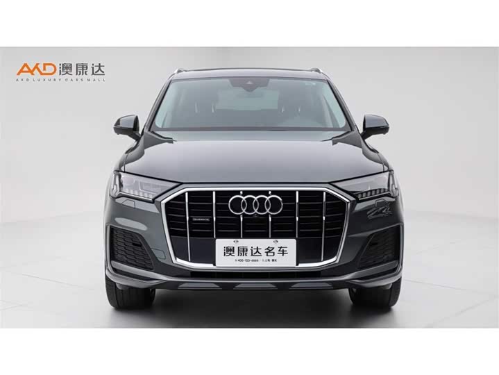 Фото 2 - Audi Q7