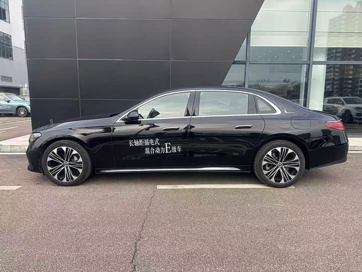 Фото 4 - Mercedes-Benz E-Class Hybrid