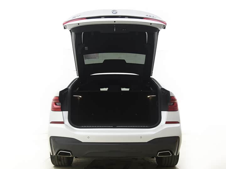 Фото 6 - BMW 6 Series GT