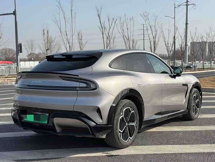 Фото 6 - Xiaomi YU7