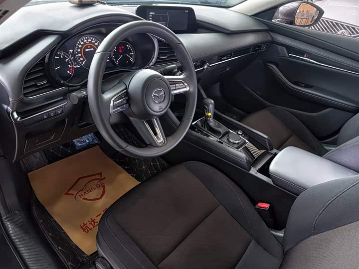 Фото 7 - Mazda 3 (Axela)