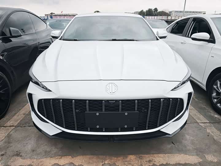 Фото 1 - MG Motor 5