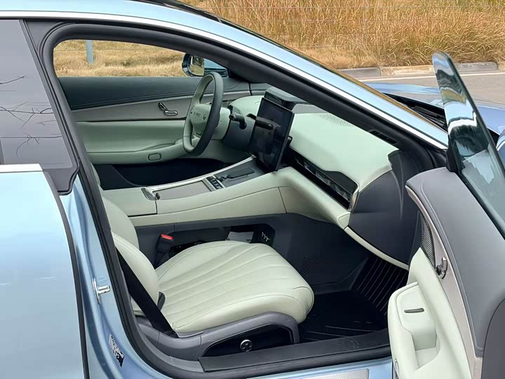 Photo 6 - Exeed Sterra ES